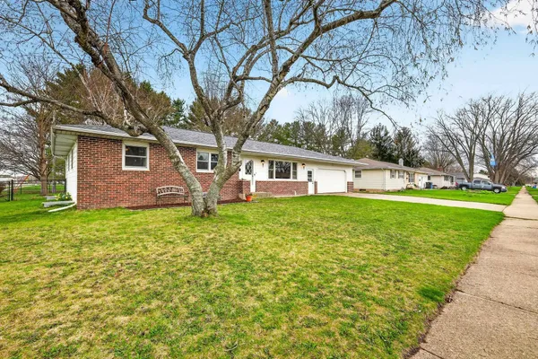 $440,000 | 460 Nygaard Street, Oregon, WI 53575
