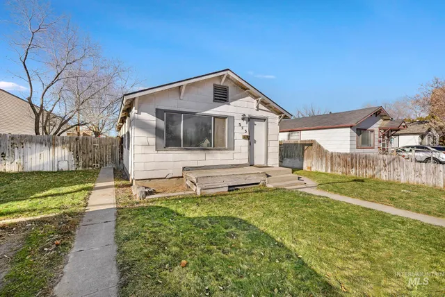 $210,000 | 525 Adams Street, Twin Falls, ID 83301