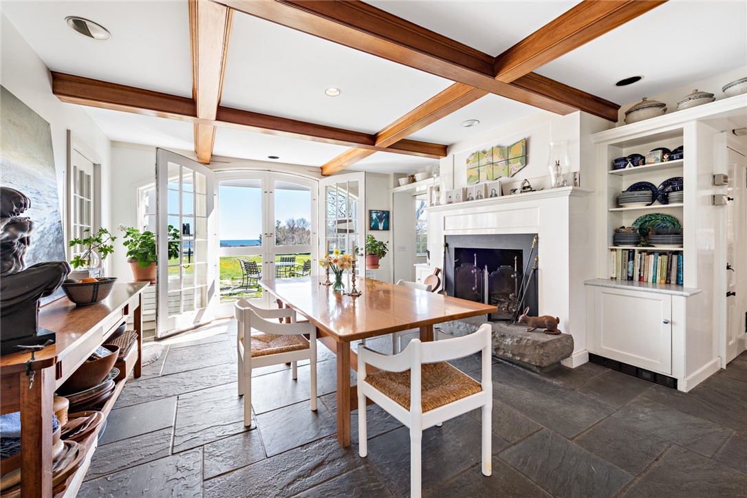 72 Fogland Road Tiverton, RI 02878 - Photo 14 of 45