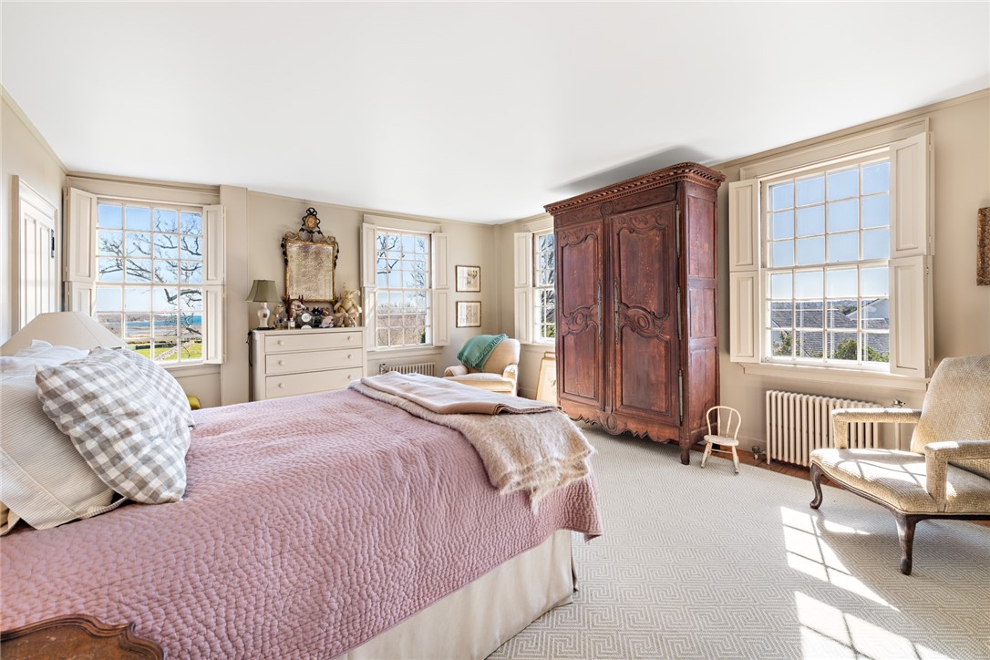 72 Fogland Road Tiverton, RI 02878 - Photo 24 of 45