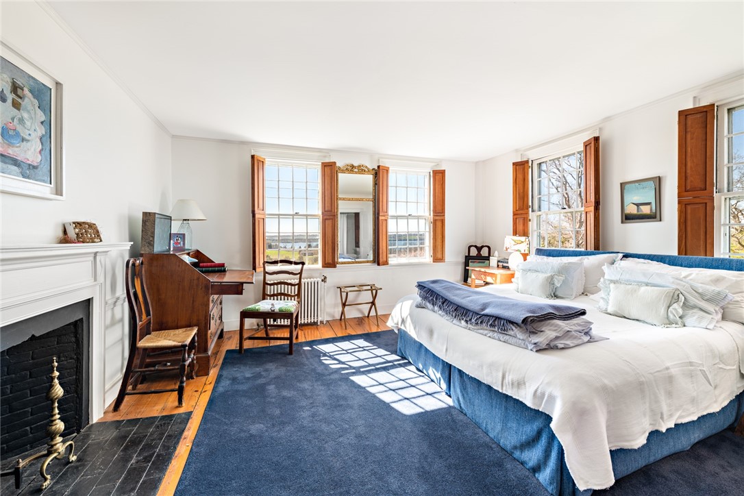 72 Fogland Road Tiverton, RI 02878 - Photo 25 of 45