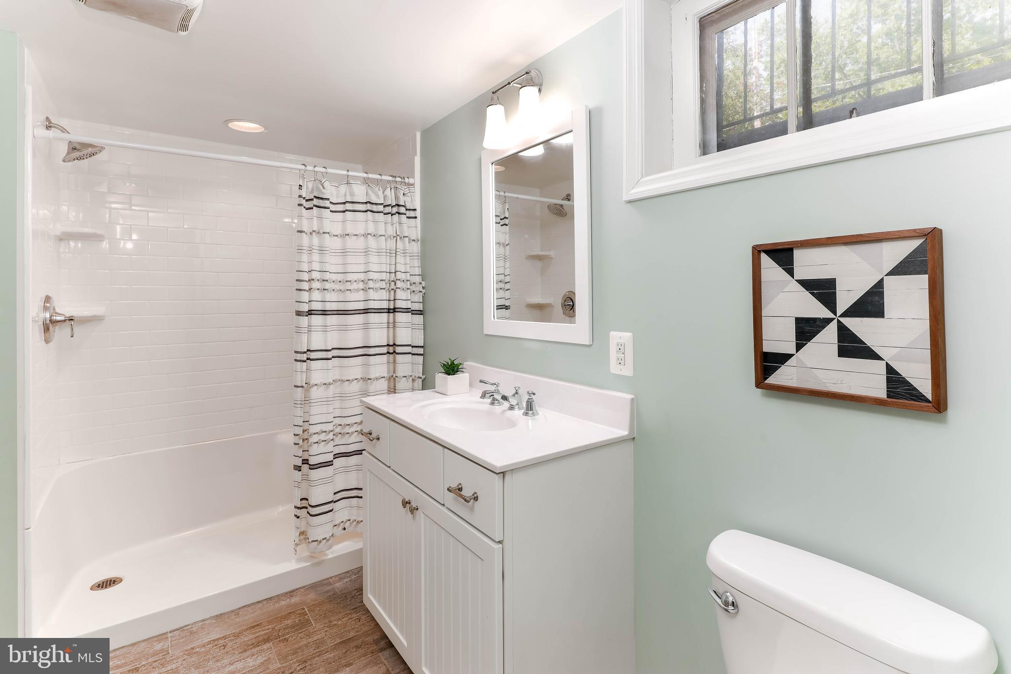 6423 Pinehurst Road Baltimore, MD 21212 - Photo 22 of 28