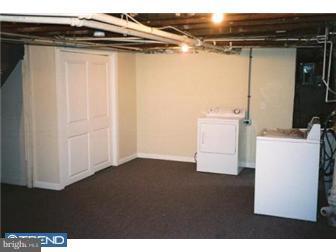 298 Sanford Road Upper Darby, PA 19082 - Photo 7 of 7