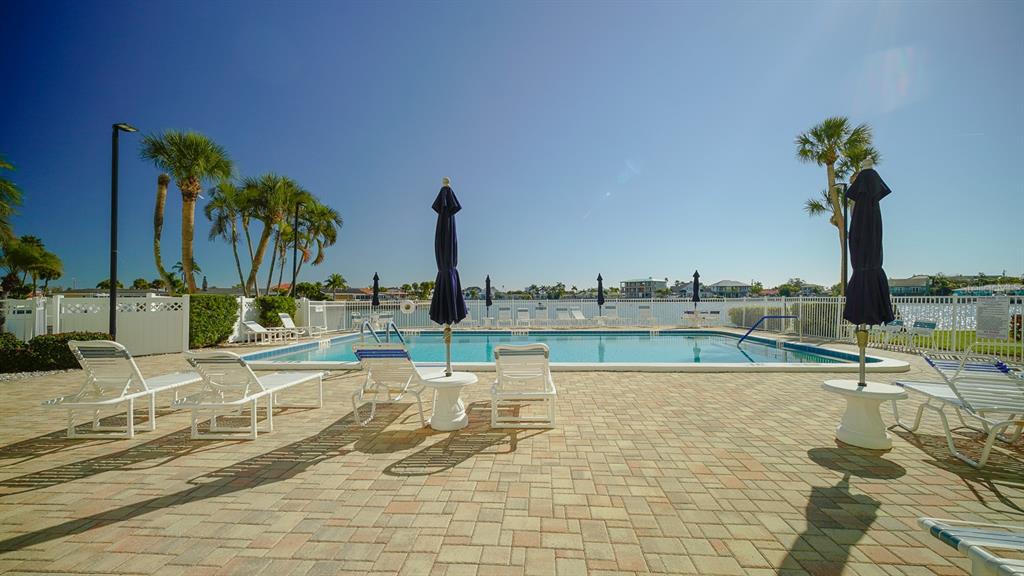 400 64th Avenue, Unit 908 St. Pete Beach, FL 33706 - Photo 35 of 49