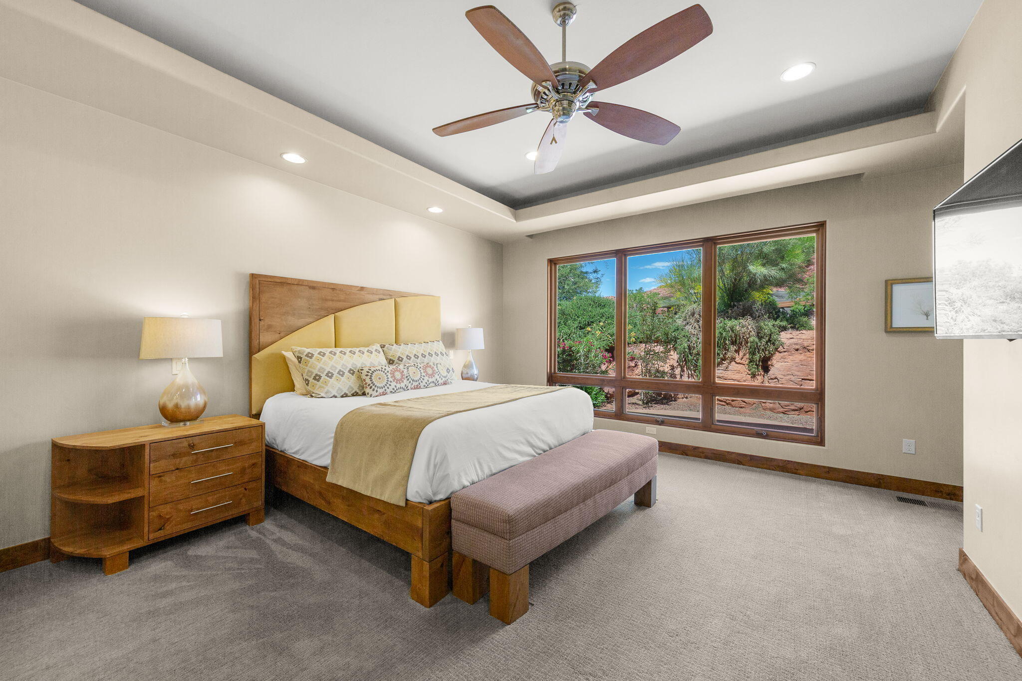 2410 Entrada Trail, Unit 3 St. George, UT 84770 - Photo 33 of 53 Primary Bedroom