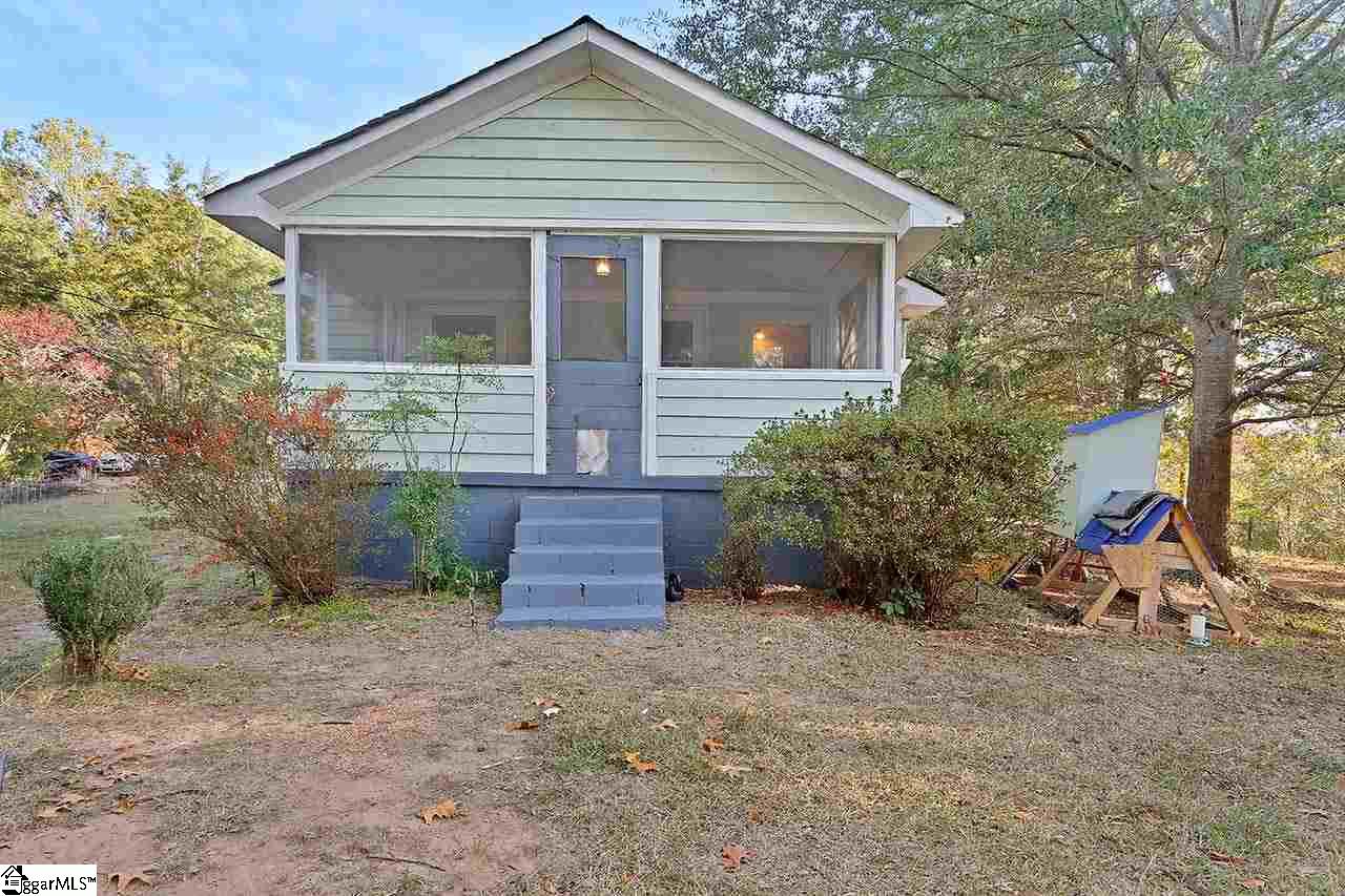 156 Trammell Road Marietta, SC 29661 - Photo 1 of 24