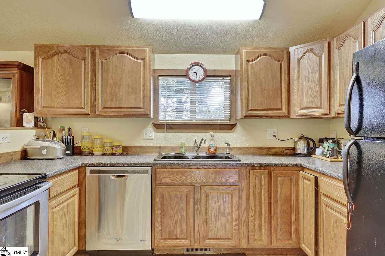 156 Trammell Road Marietta, SC 29661 - Photo 4 of 24