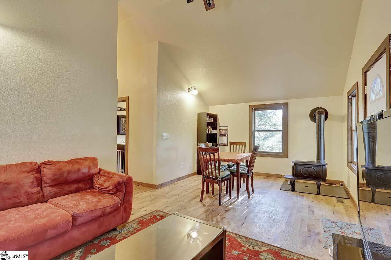 156 Trammell Road Marietta, SC 29661 - Photo 8 of 24