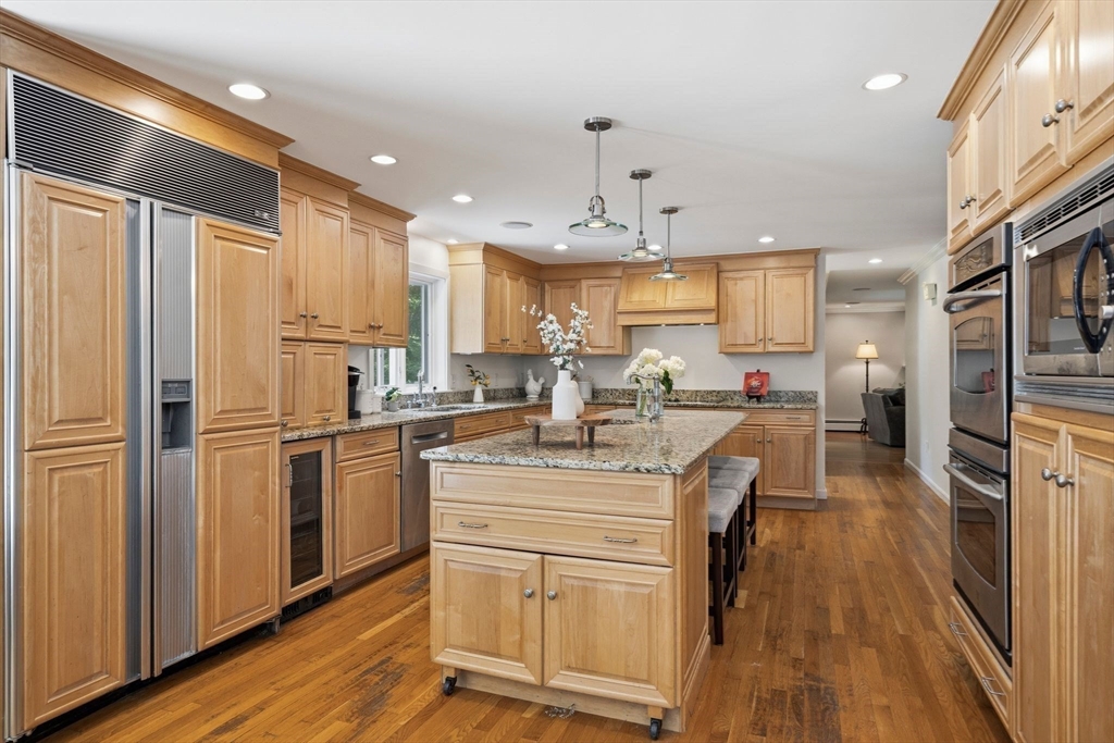 4 Juniper Lane Topsfield, MA 01983 - Photo 13 of 42