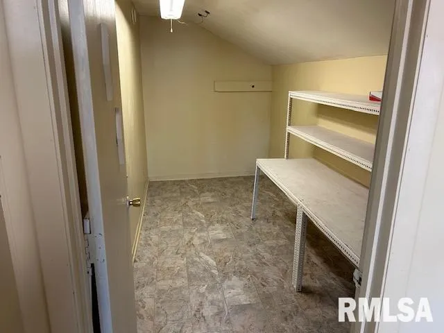 $215,000 | 102 West 3rd Street, Ina, IL 62846