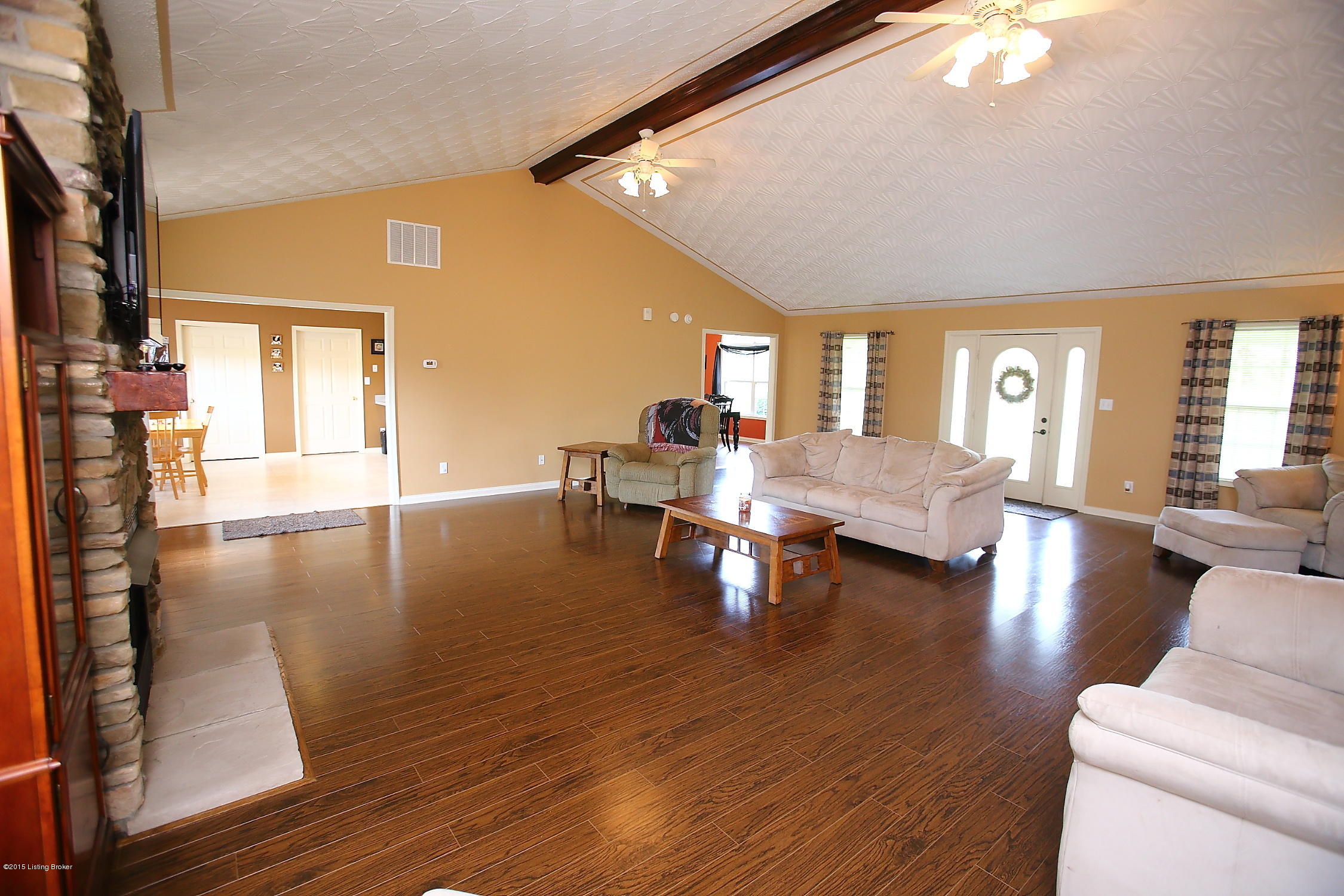 4719 Beech Grv Road Lebanon Junction, KY 40150 - Photo 8 of 52 Great Room