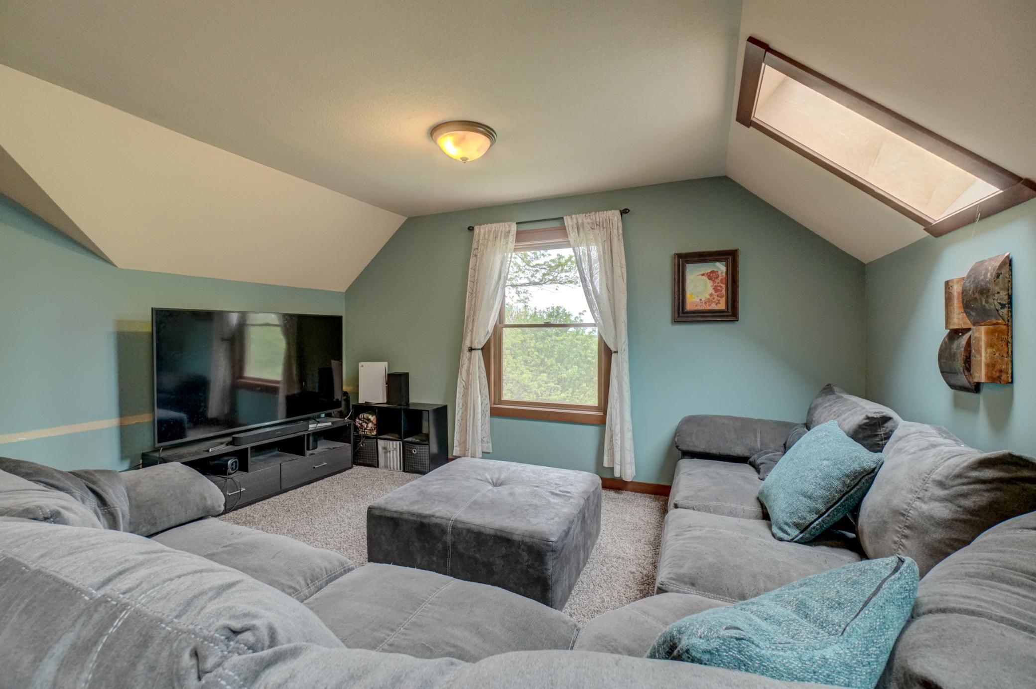 317 Meadow Ridge Court Hudson, WI 54016 - Photo 20 of 24