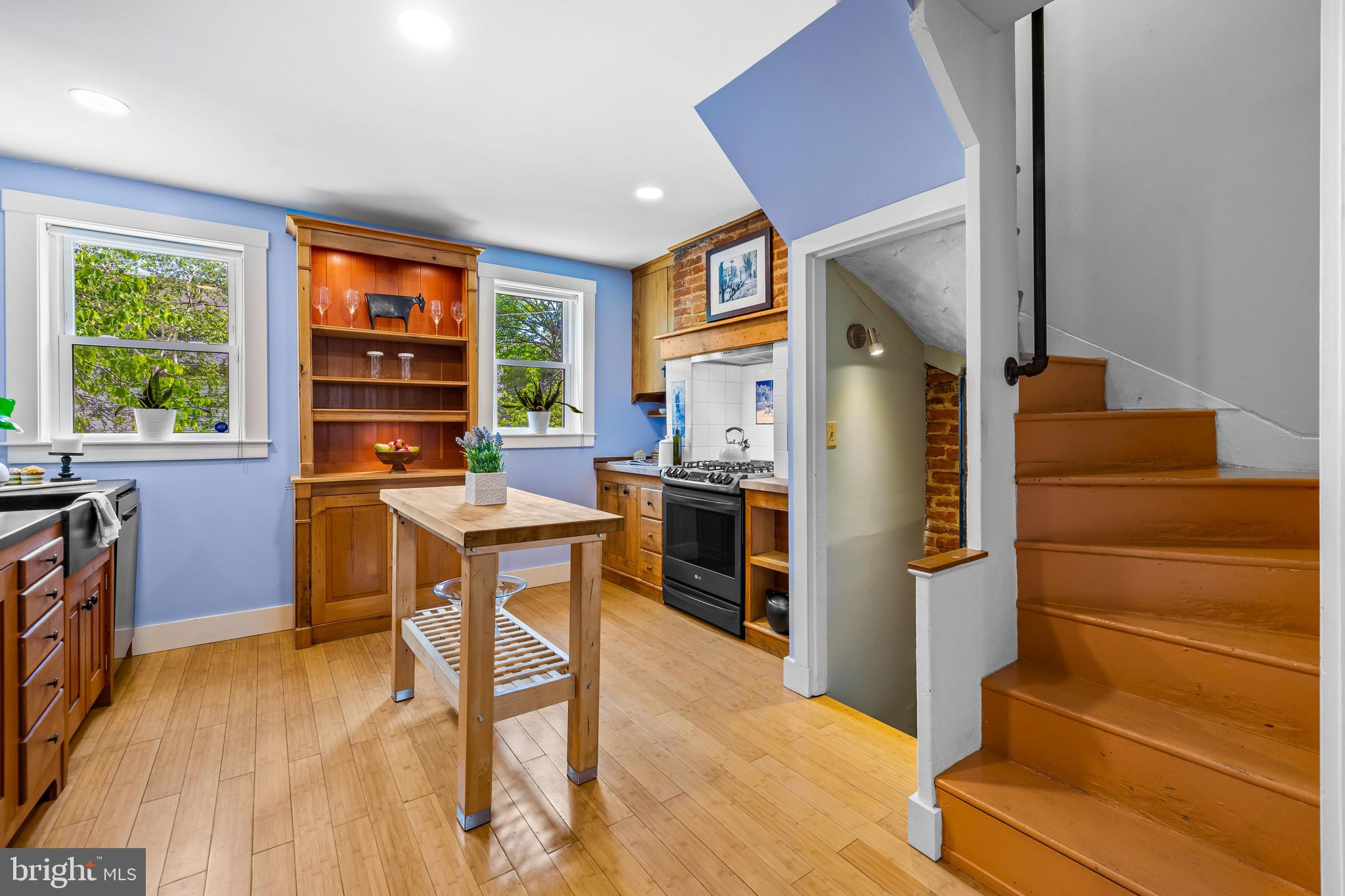 905 McHenry Street Baltimore, MD 21223 - Photo 8 of 57