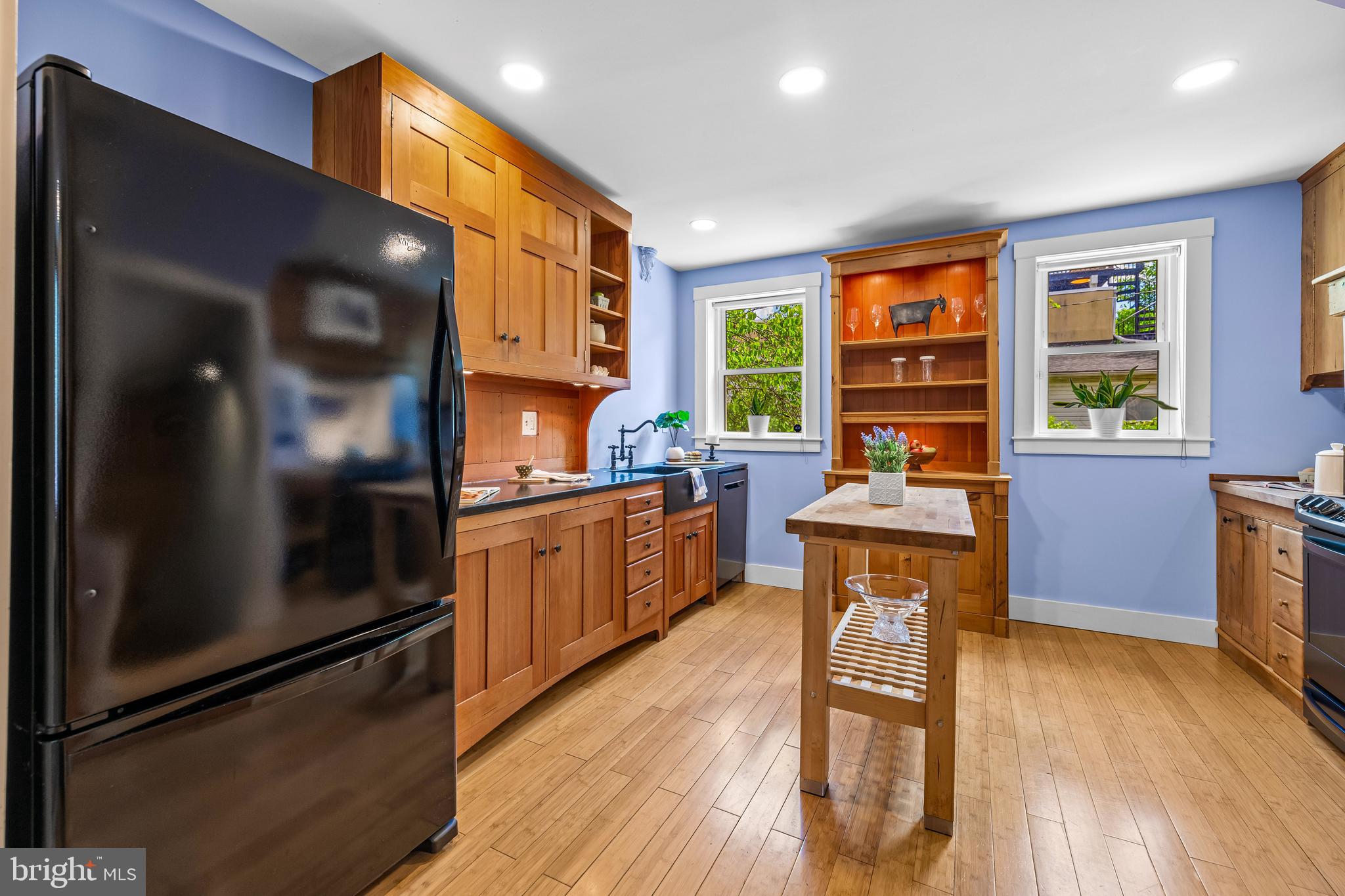 905 McHenry Street Baltimore, MD 21223 - Photo 9 of 57