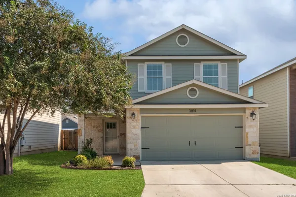 $2,250 | 3814 Flyer Vista, San Antonio, TX 78261