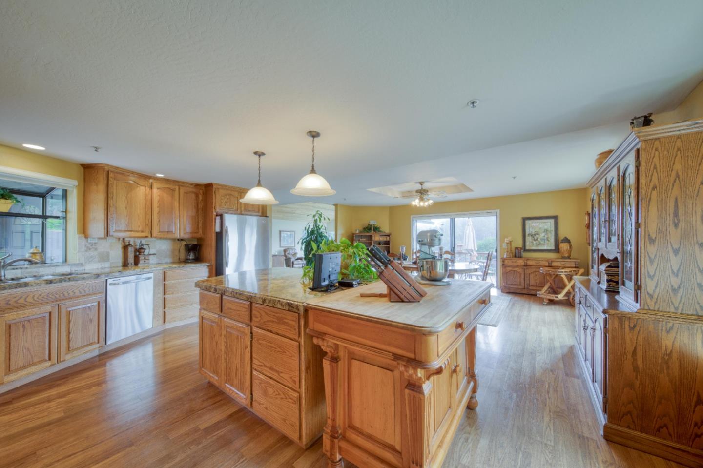 1130 Larkin Valley Road Watsonville, CA 95076 - Photo 23 of 48 Gallery Image 23