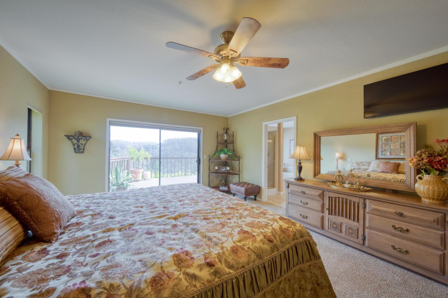 1130 Larkin Valley Road Watsonville, CA 95076 - Photo 34 of 48 Gallery Image 34