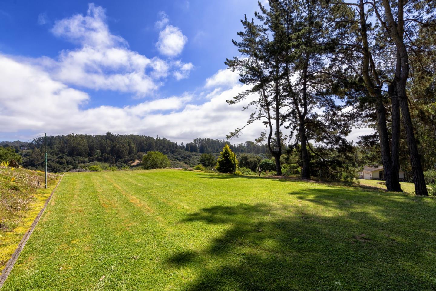 1130 Larkin Valley Road Watsonville, CA 95076 - Photo 6 of 48 Gallery Image 6
