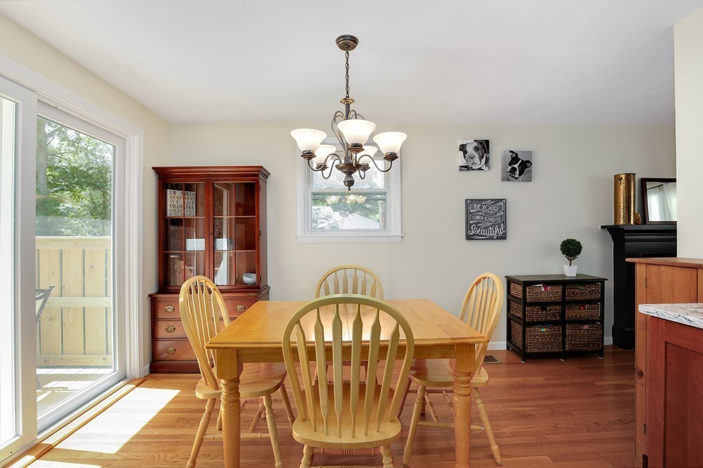 27 Burlington Road Bedford, MA 01730 - Photo 4 of 28 Gallery Image 4