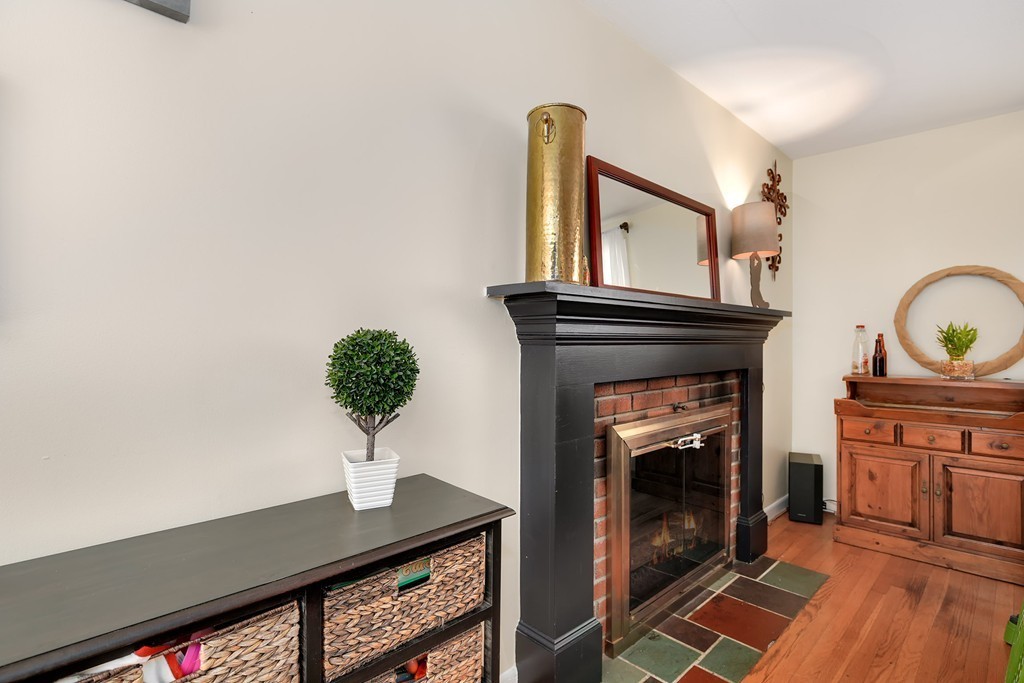 27 Burlington Road Bedford, MA 01730 - Photo 7 of 28 Gallery Image 7