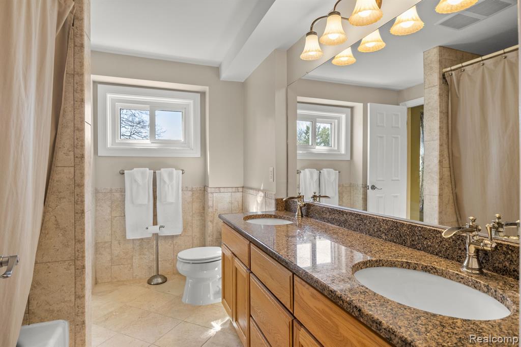 43921 Arlington Road Canton, MI 48187 - Photo 26 of 47