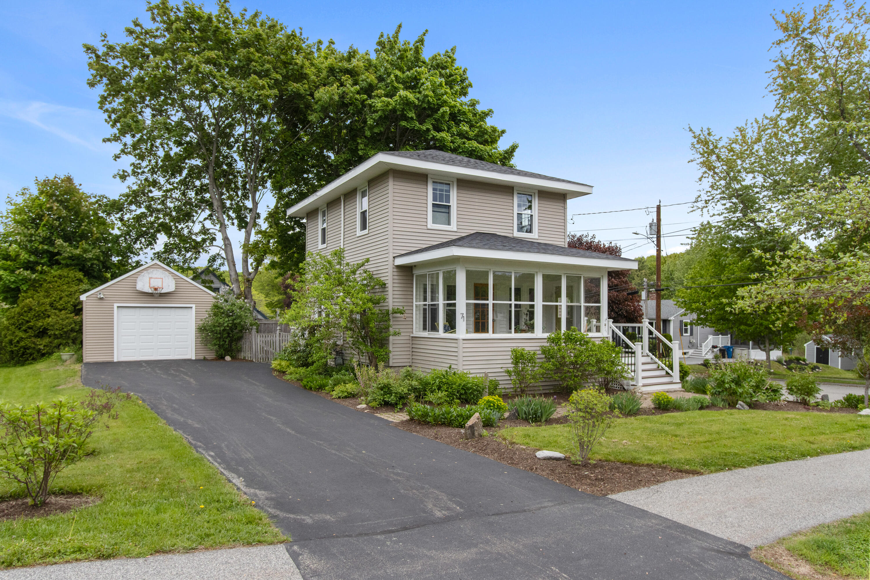 71 Virginia Street Portland, ME 04103 - Photo 2 of 57 202605028PB-71001