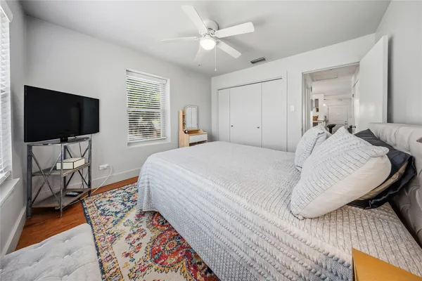 $360,000 | 2301 Lawnmont Avenue, Unit 8, Austin, TX 78756