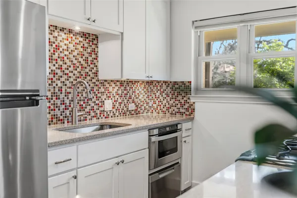 $360,000 | 2301 Lawnmont Avenue, Unit 8, Austin, TX 78756