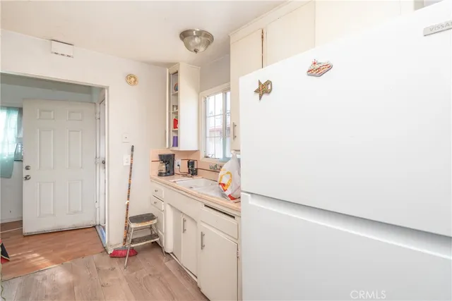 $1,400,000 | 9421 Dearborn Avenue, South Gate, CA 90280