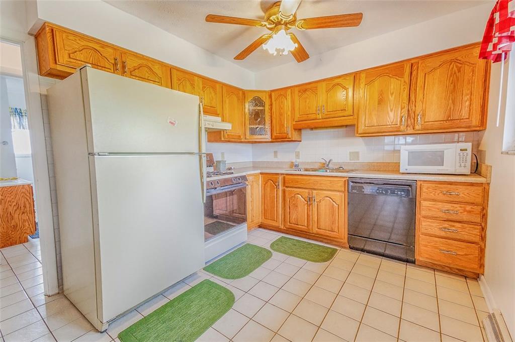 4737 Thompson Road Indianapolis, IN 46221 - Photo 18 of 29 Gallery Image 18