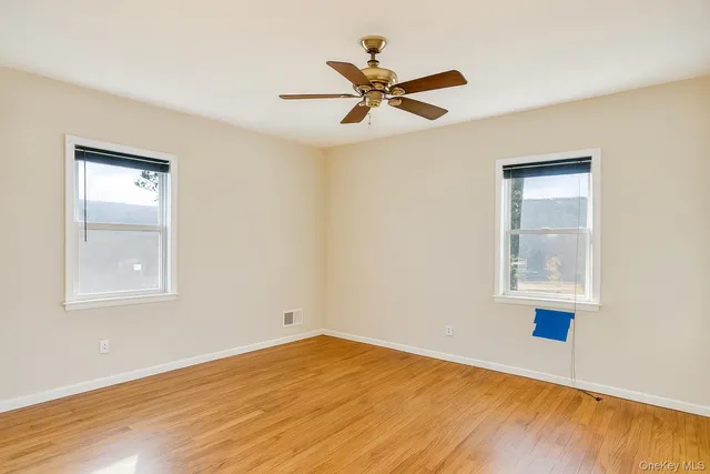 a view of a window in a room