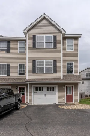 $405,000 | 7 Harvest Drive, Dover, NH 03820