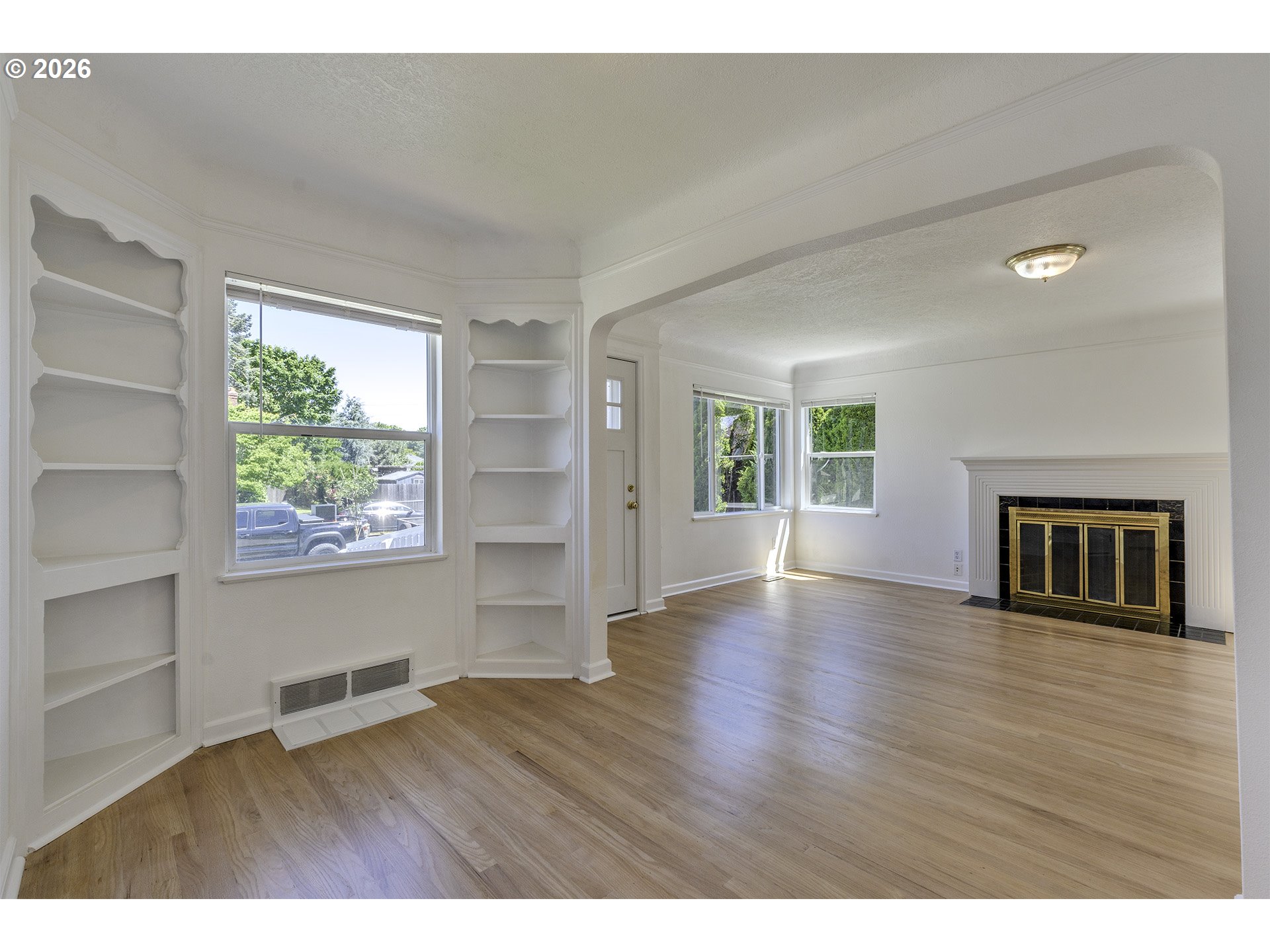 4768 North Yale Street Portland, OR 97203 - Photo 5 of 31