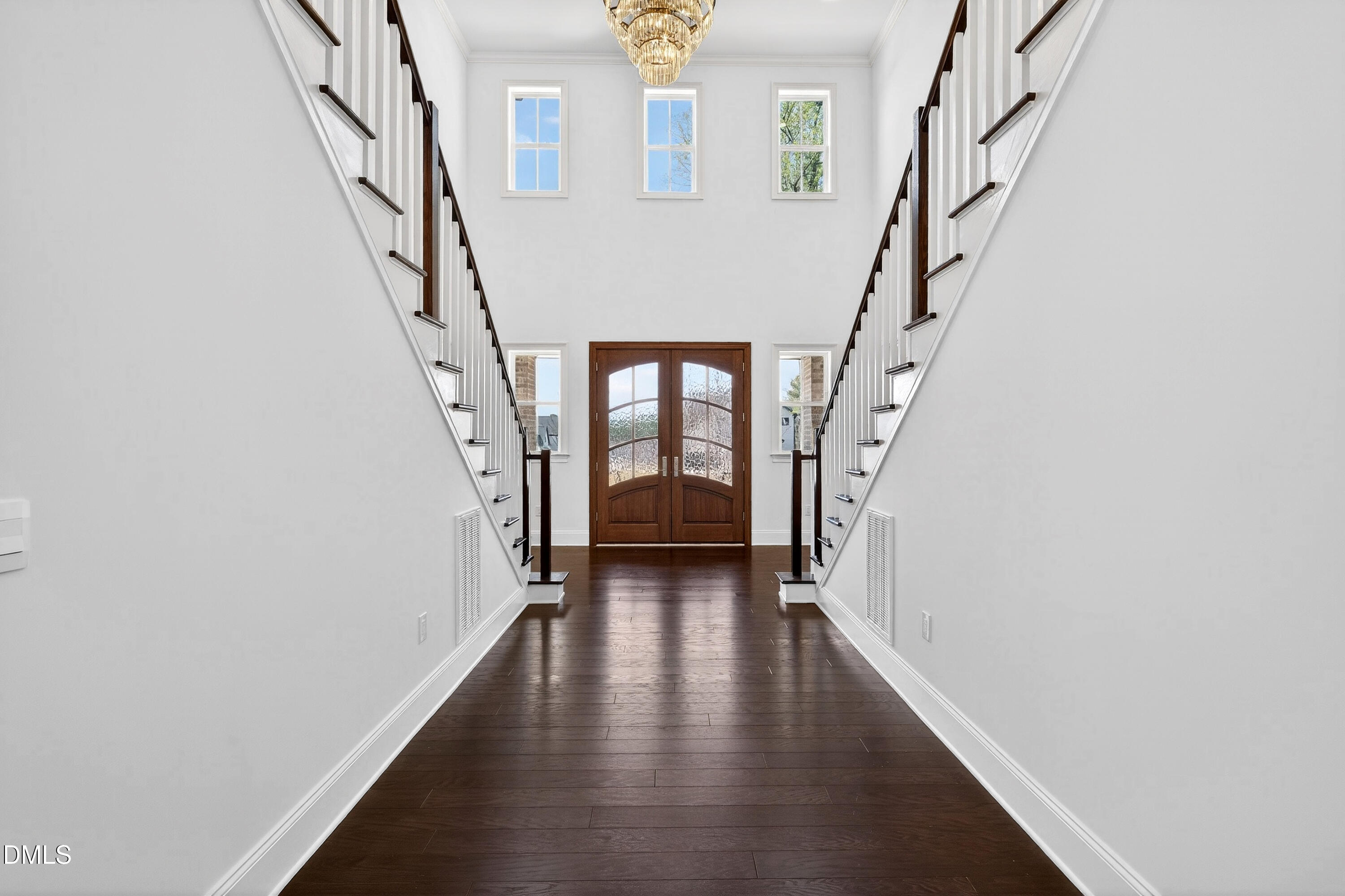 900 Timber Mist Court Cary, NC 27519 - Photo 3 of 57 EJ9A2979