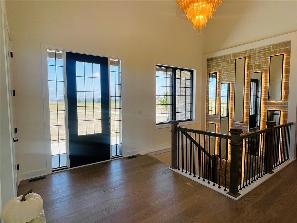 18904 Bella Terra Road Raymore, MO 64080 - Photo 5 of 16