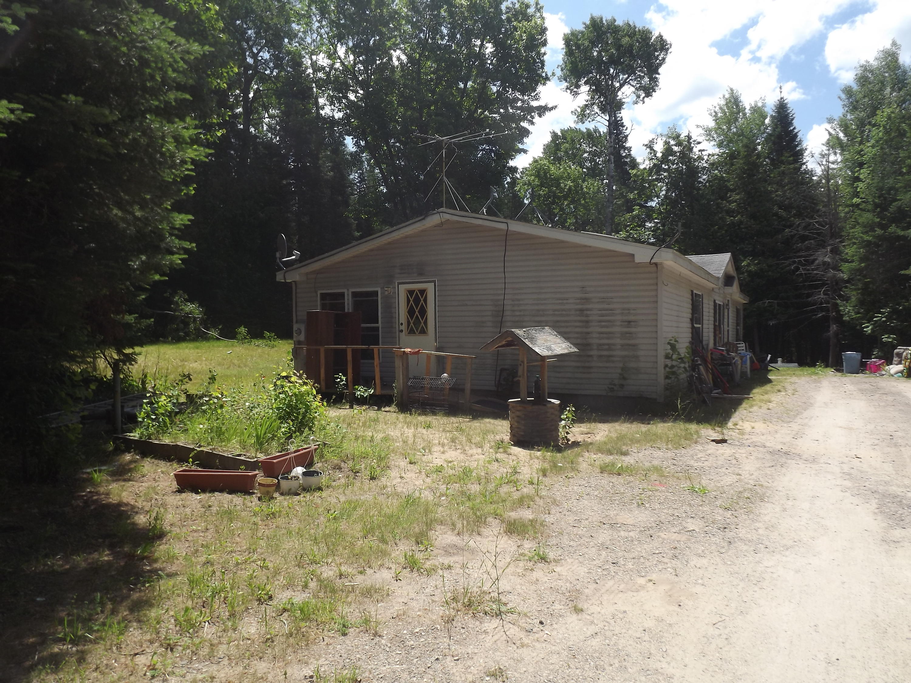 6906 Mann Road Cheboygan, MI 49721 - Photo 1 of 20 Gallery Image 1