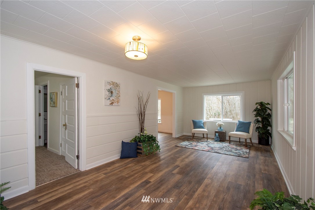 2038 Spring Road Shelton, WA 98584 - Photo 4 of 25 Gallery Image 4