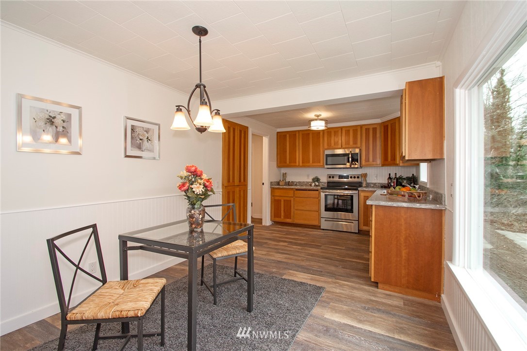 2038 Spring Road Shelton, WA 98584 - Photo 6 of 25 Gallery Image 6