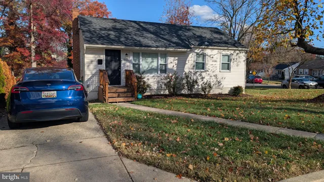 a view of a porch in front of house