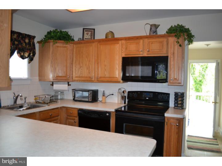 2911 Burden Road Brookhaven, PA 19015 - Photo 6 of 15 Kitchen