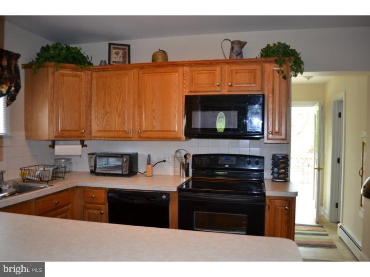 2911 Burden Road Brookhaven, PA 19015 - Photo 8 of 15 Kitchen