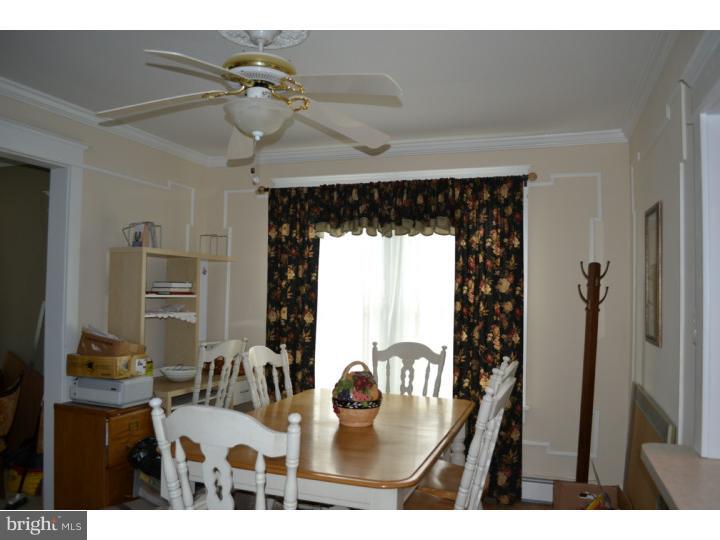 2911 Burden Road Brookhaven, PA 19015 - Photo 9 of 15 Dining Room