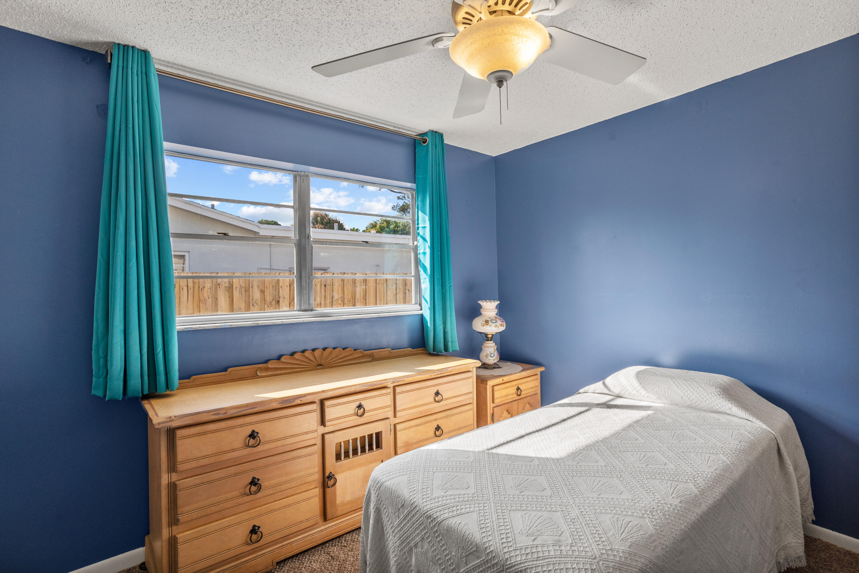 5655 Papaya Road West Palm Beach, FL 33413 - Photo 18 of 24 99 Bedroom3