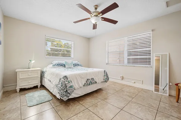 $2,495 | 801 Hummingbird Way, Unit 105, North Palm Beach, FL 33408