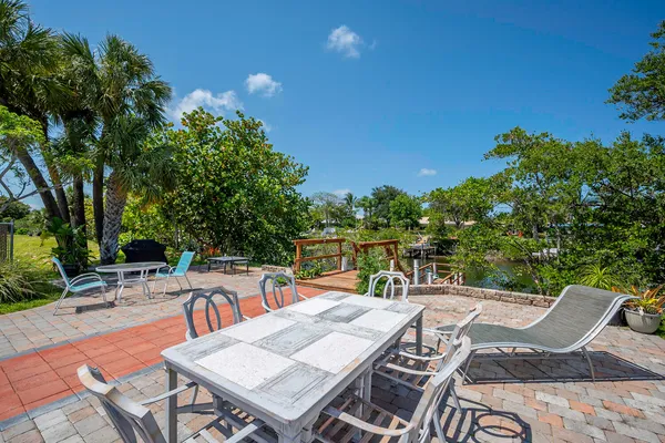 $2,495 | 801 Hummingbird Way, Unit 105, North Palm Beach, FL 33408