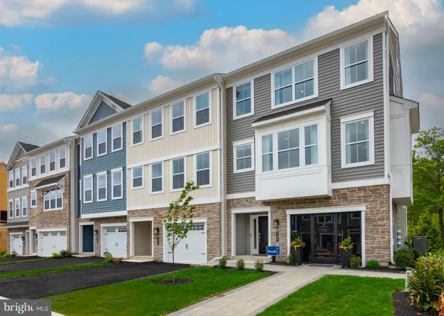 $529,990 | 2 Sydney Lane, Colmar, PA 18915