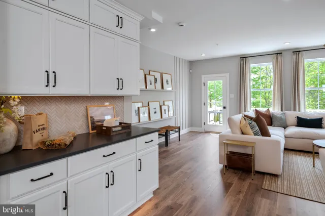 $529,990 | 2 Sydney Lane, Colmar, PA 18915