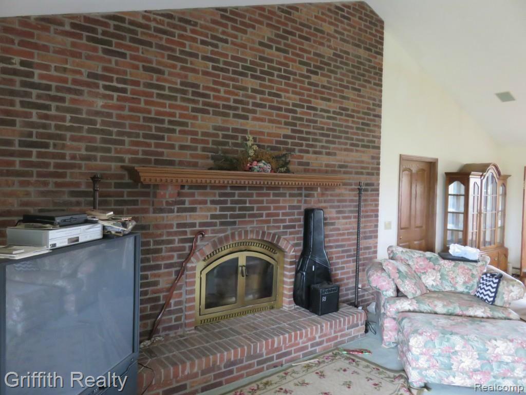 20563 Wasson Road Pinckney, MI 48169 - Photo 14 of 44 Wasson & Newberry 030.jpg