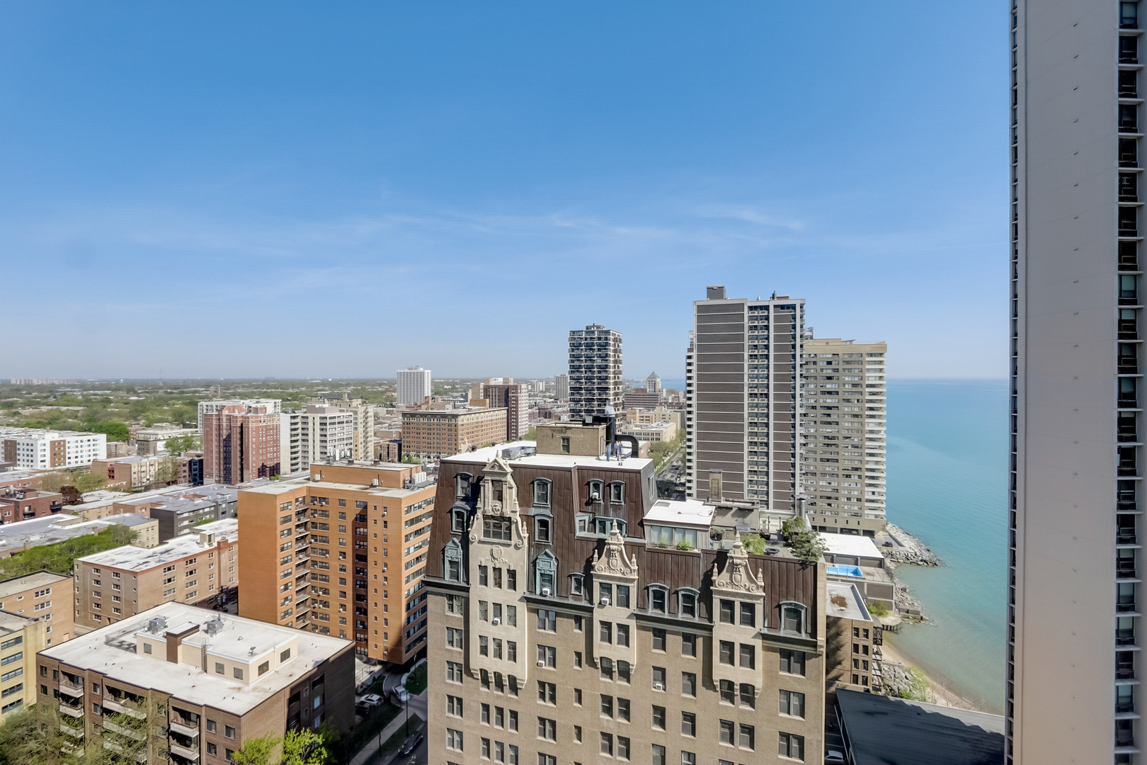 6033 North Sheridan Road, Unit 21H Chicago, IL 60660 - Photo 26 of 46