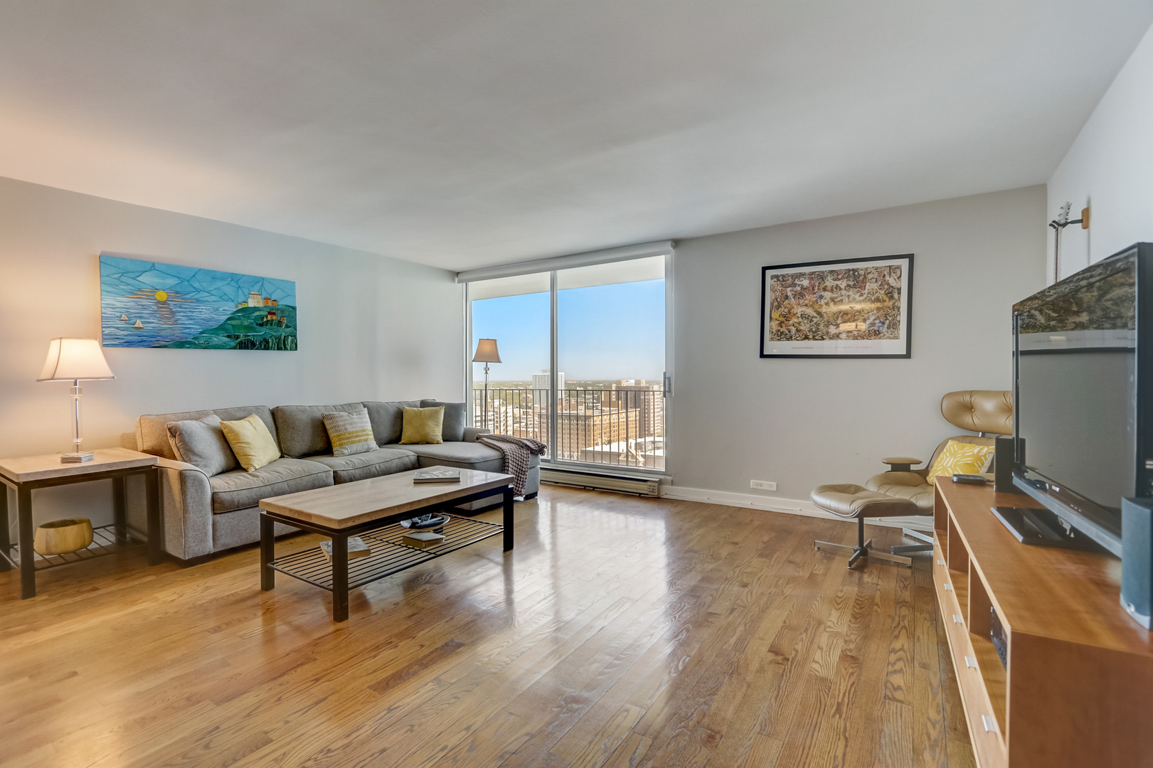 6033 North Sheridan Road, Unit 21H Chicago, IL 60660 - Photo 5 of 46